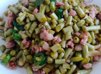 酸爽開胃下飯神器，酸豆角炒肉末怎么做好吃,酸爽開胃下飯神器，酸豆角炒肉末的做法步驟