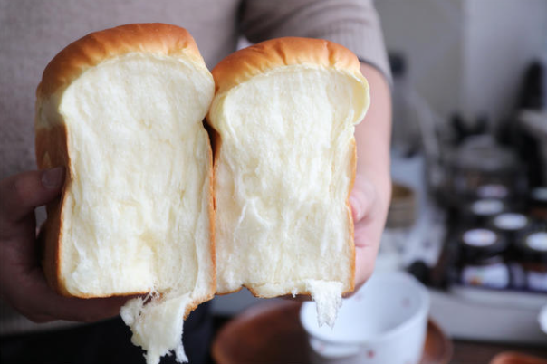 蛋奶吐司面包，又香又白又溫柔怎么做好吃,蛋奶吐司面包，又香又白又溫柔的做法步驟