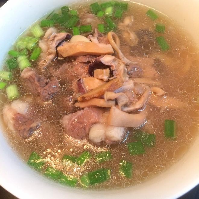 墨魚干排骨湯怎么做好吃,墨魚干排骨湯的做法步驟