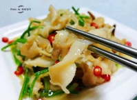 蔥爆海螺片，味道鮮美怎么做好吃,蔥爆海螺片，味道鮮美的做法步驟